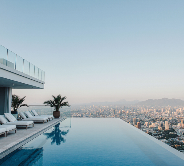 Terist-Swimming-Pool